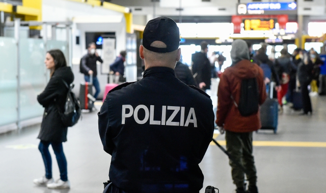 L’arresto è stato eseguito a Malpensa: il 43enne era sbarcato da un volo proveniente da Singapore