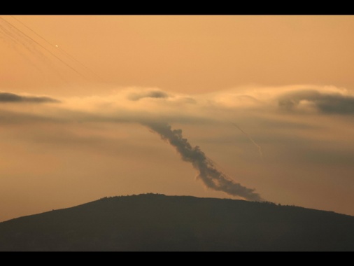 Idf, 'ieri 90 razzi di Hezbollah contro Israele'