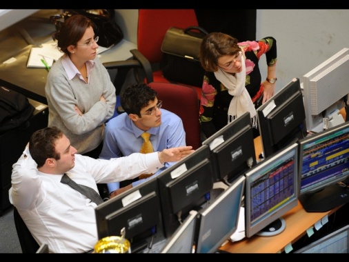 Lo spread Btp-Bund sale a 124,8 punti