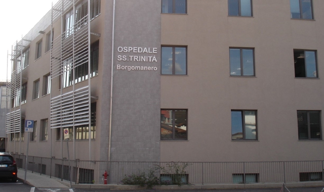 «Può tornare a casa». E lui aggredisce medici e infermieri