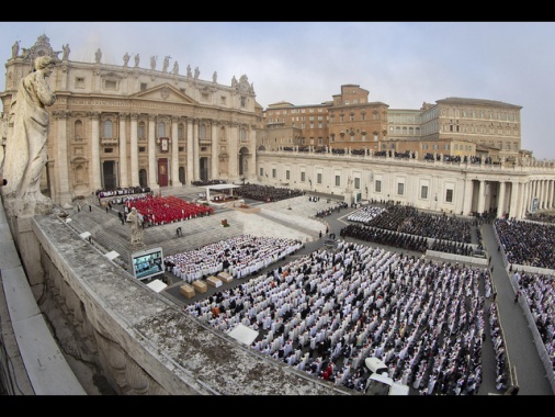 Funerali più snelli per i Papi, le nuove regole