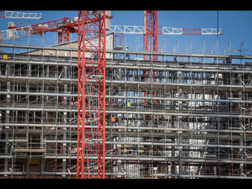 'Salva Milano' arriva alla Camera, si spacca l'opposizione