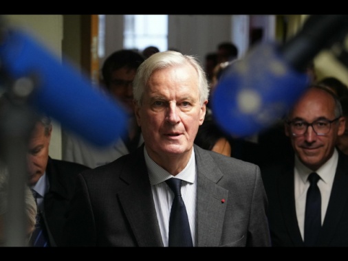 Rischio sfiducia, da Barnier nuova apertura a Le Pen