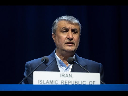 Iran: Francia, Germania e Gb, 'stop a escalation nucleare'