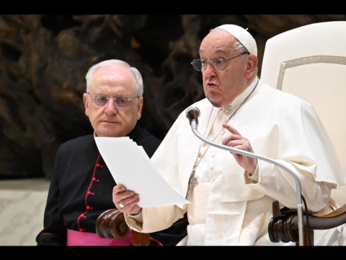 Il Papa, auspico per la Siria stabilità e pace