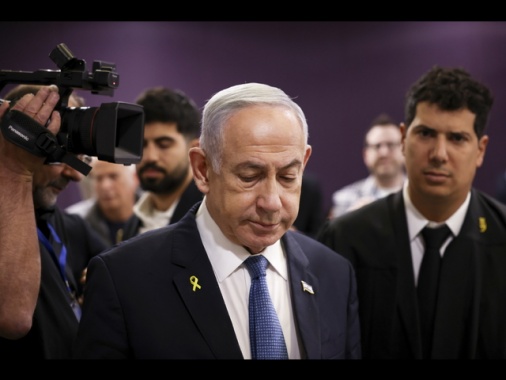 Ong, nuova serie di raid israeliani in Siria