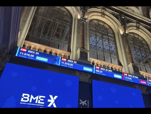 Borsa: l'Europa conclude debole, Madrid -1,7%