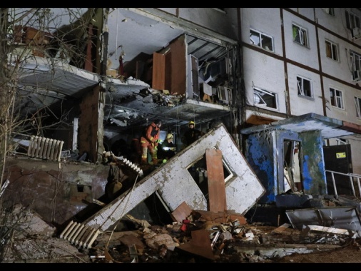 Zelensky, 'Putin attacca a Natale, nulla di più disumano'