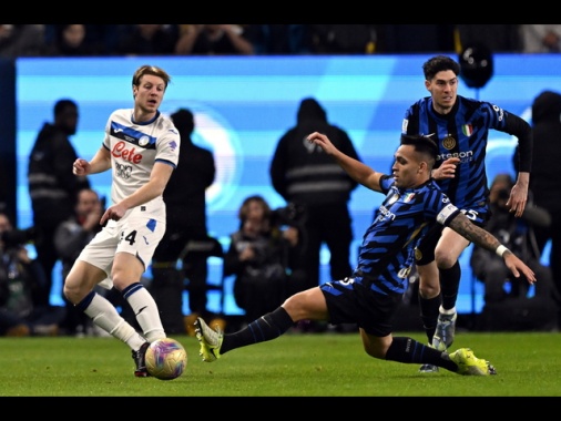 Supercoppa: 2-0 all'Atalanta, l'Inter in finale