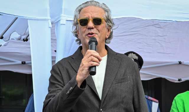 Giorgio Locatelli in occasione del riconoscimento che gli è stato assegnato a Vergiate nel giugno del 2024