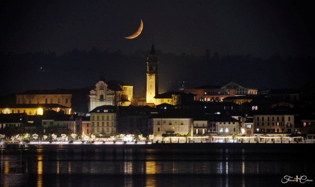 La luna sopra Angera l’8 dicembre scorso (foto Francesco Cotroneo)