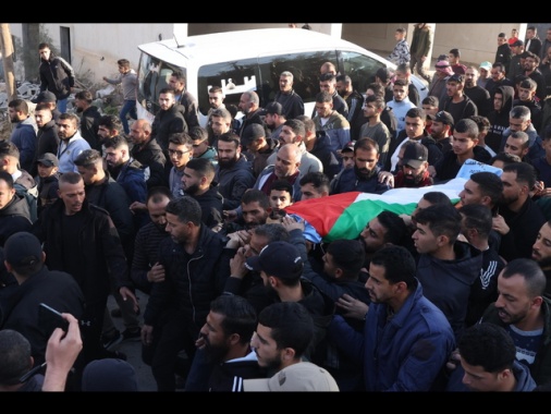 Wafa, 'due bambini e un ragazzo uccisi in Cisgiordania'