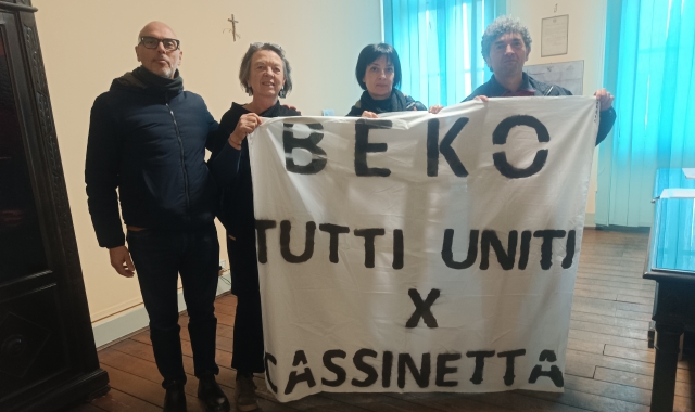 Angera vicina ai lavoratori della Beko