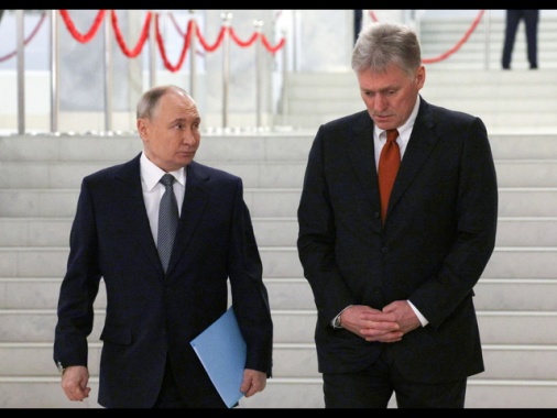 Cremlino, 'seguiamo da vicino parole Trump su Groenlandia'