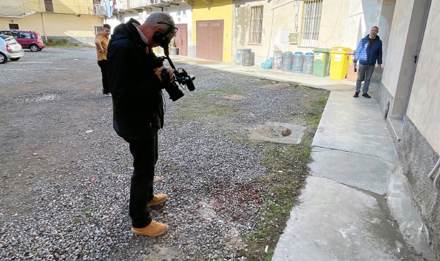 La corte di via Varese dove avvenne l’omicidio (foto Blitz)