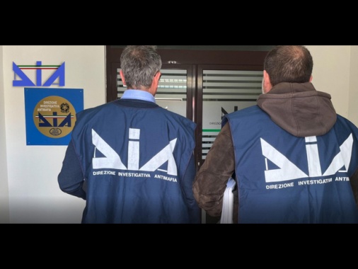 Estorsioni con Iva su appalti, 6 arresti in Calabria