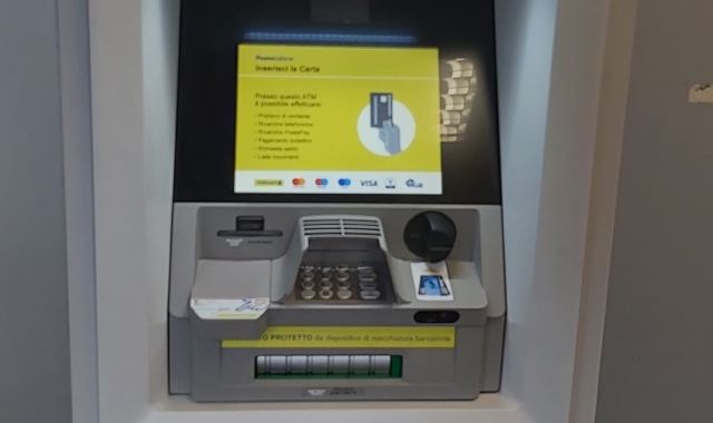 Il nuovo Postamat di Taino