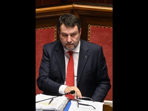 Salvini, l'Italia non deve più avere a che fare con l'Oms