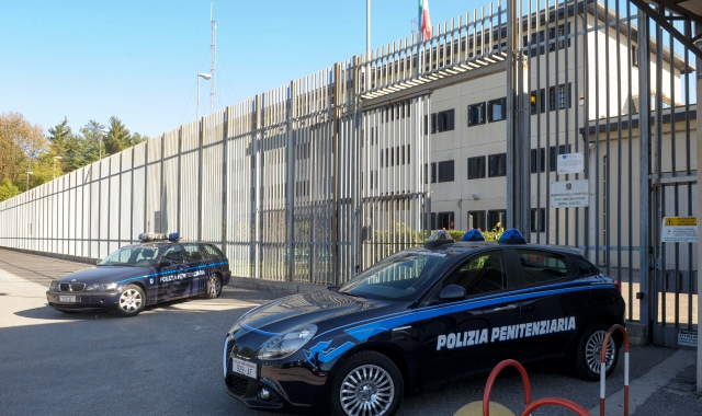 La casa circondariale di Busto Arsizio (foto Archivio)