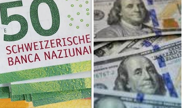 Euro debole su franco svizzero e dollaro
