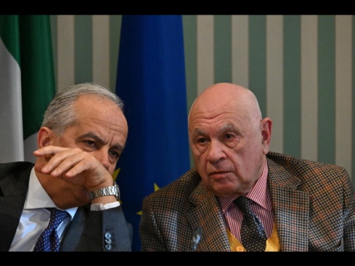 Verso informativa di Nordio e Piantedosi sul caso Almasri