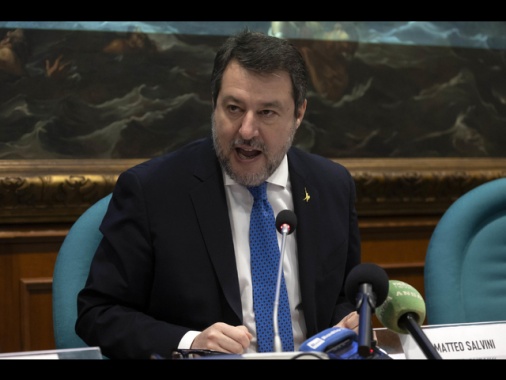 Salvini insiste, serve la rottamazione di tutte le cartelle