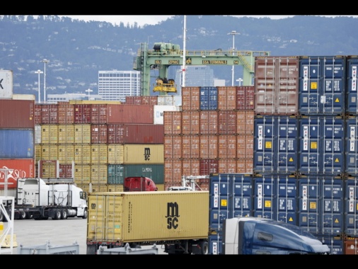 Ue, no a barriere ingiustificate, collaboriamo con Usa