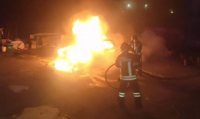 Auto in fiamme, tragedia a Cugliate Fabiasco