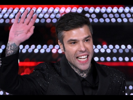 Fedez in concerto ad Assago, 'è momento di tornare a casa'