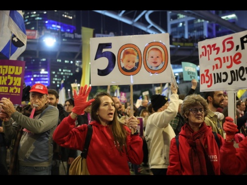 Media, Israele chiede il rilascio di 6 ostaggi sabato, non 3