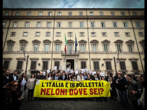 Conte,manifestazione contro caro bollette a Roma prima di Pasqua