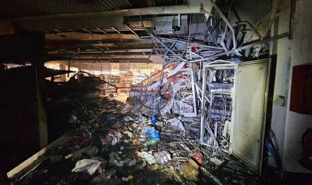 I danni al supermercato di Turate