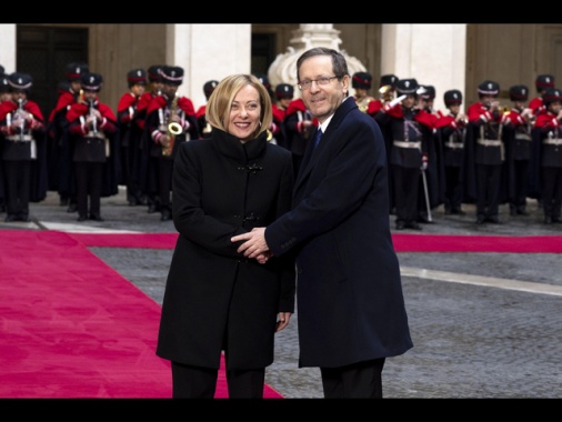 Meloni a Herzog, importante che regga il cessate il fuoco