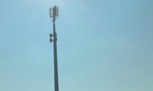 Spunta l’antenna 5G nonostante la raccolta firme