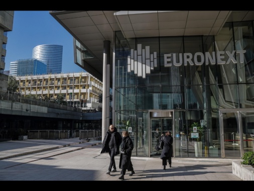 Borsa: Europa incerta in apertura, Francoforte +0,07%