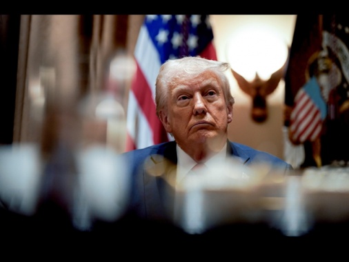 Trump, 'Kiev si può dimenticare l'adesione alla Nato'