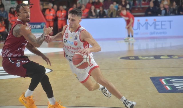 All’andata Trapani si era imposta 109-100 (foto Blitz)
