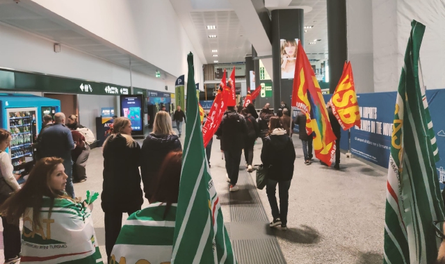 A Malpensa la protesta dei lavoratori del duty free
