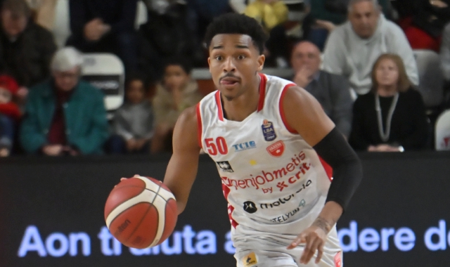 Ojm, Hands fuori per due giornate