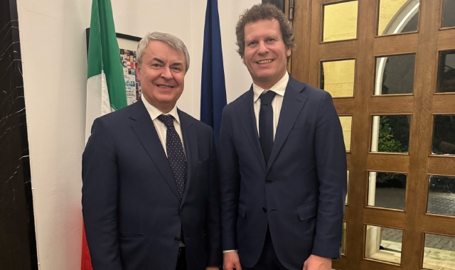 Matteo Bianchi con l’ambasciatore Vincenzo Celeste alla Rappresentanza permanente dell’Italia presso l’Unione europea
