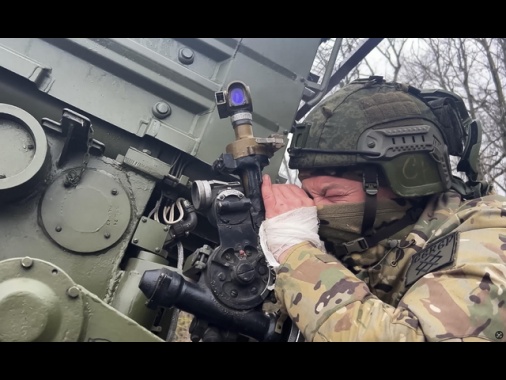 Media,Kiev valuta ritiro dal Kursk, evitare accerchiamento