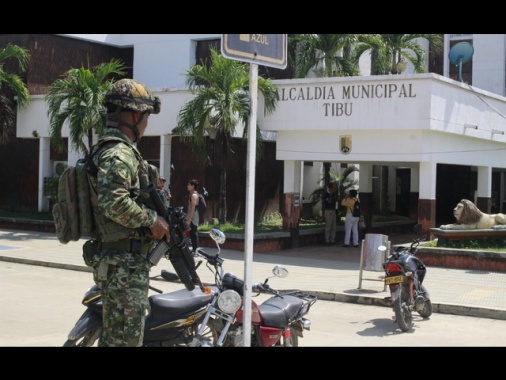 Colombia: Eln, 'pronti a guerra totale contro l'esercito'