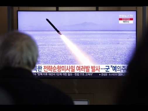 Seul, lancio multiplo di missili balistici nordcoreani