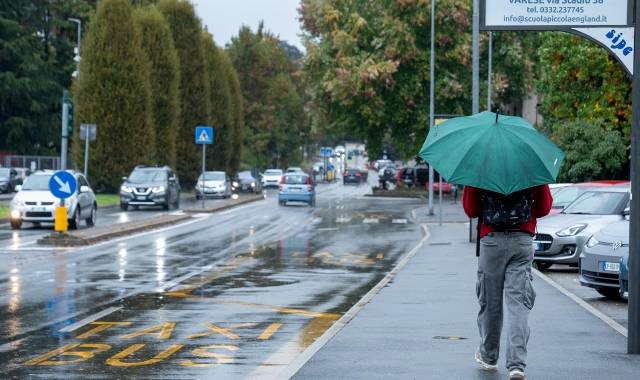 Varese, settimana con l’ombrello