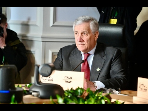 Tajani convoca ambasciatore russo per attacco a Mattarella
