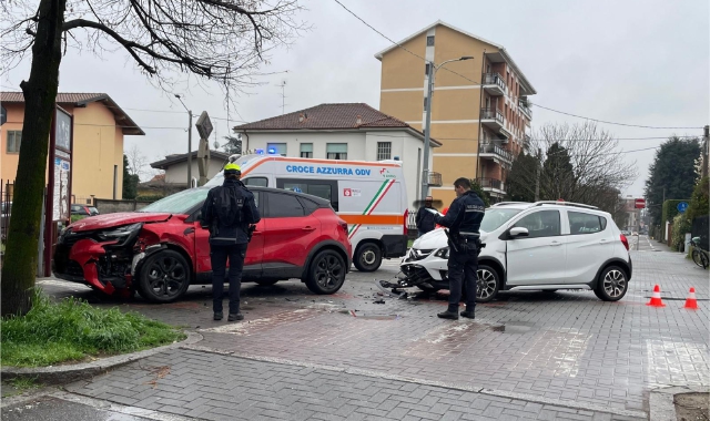 L’incidente di questa mattina a Caronno Pertusella (Domenico Ghiotto, Blitz)