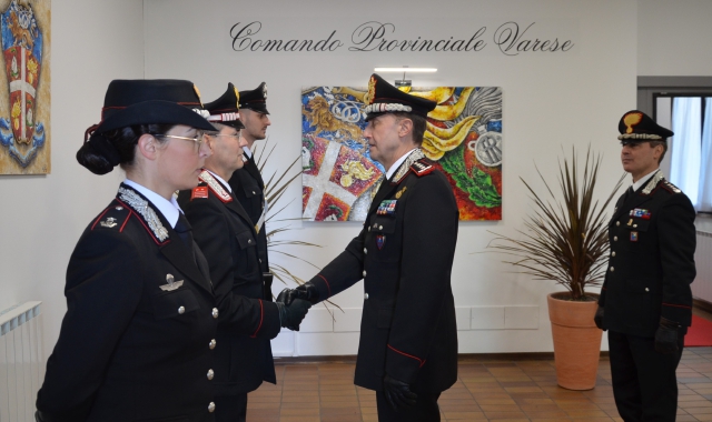 Il generale Galletta in visita ai carabinieri di Varese