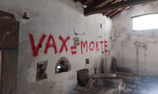 Vandali al Parco Argentera di Cadegliano Viconago