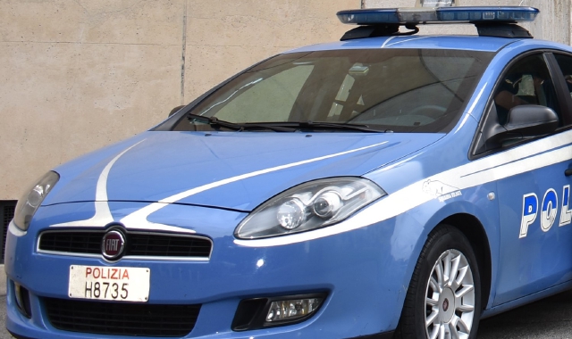 Cocaina e contanti, pusher arrestato sulla Provinciale