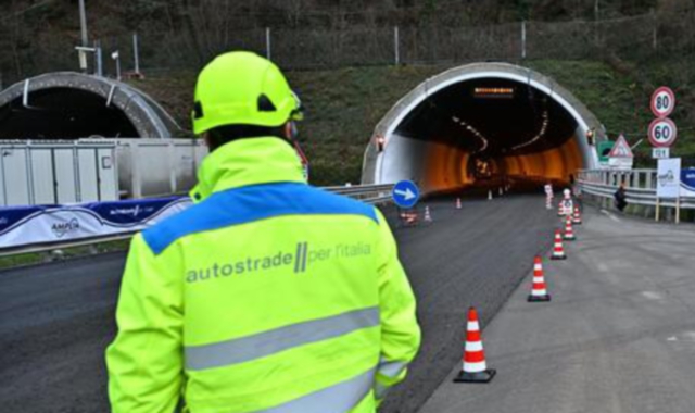 I cantieri sull’A26 saranno sospesi nei fine settimana (foto Archivio)